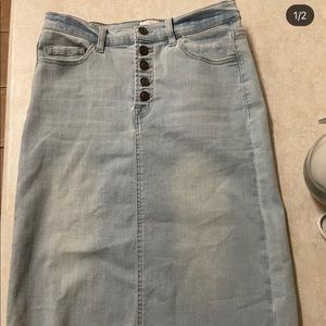 Women’s skirt